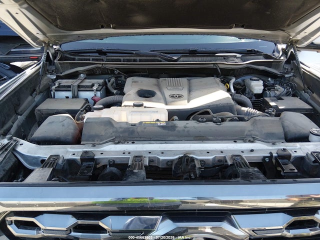 Продаж на аукціоні авто 2023 Toyota Tundra Platinum, vin: 5TFNA5AB0PX026048, номер лоту: 45663503