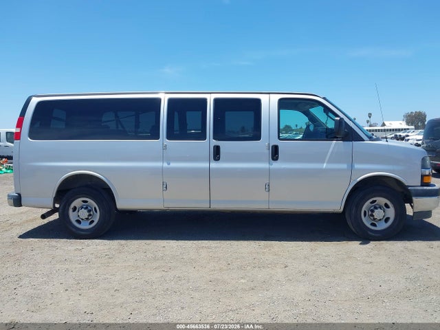 Chevrolet Express 3500 Lt 2018 1GAZGPFG2J1299754 Image 13