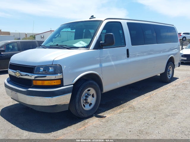 Chevrolet Express 3500 Lt 2018 1GAZGPFG2J1299754 Image 2