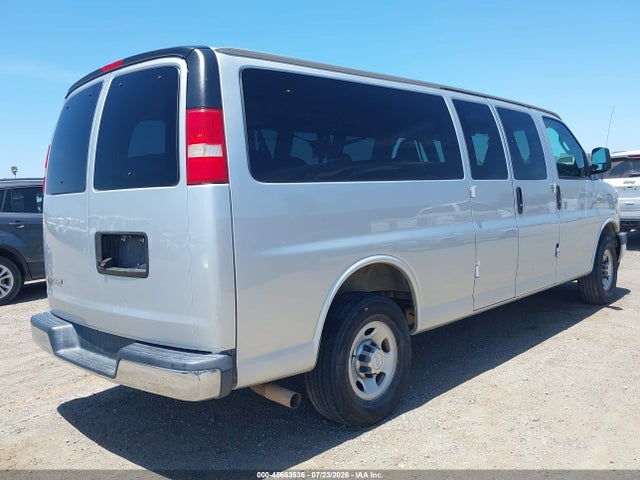 Chevrolet Express 3500 Lt 2018 1GAZGPFG2J1299754 Image 4