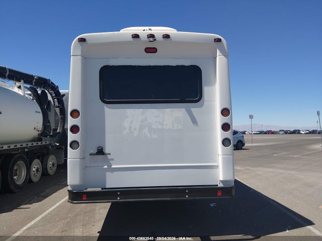 Ford F-550 Chassis Xl 2017 1FDAF5GY6HDA08437 Image 16