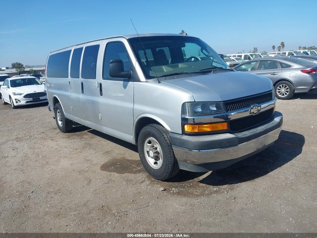 2018 1GAZGPFG9J1299878 main image