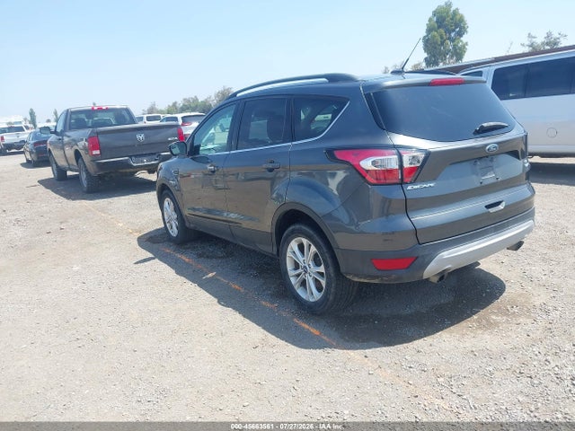 Ford ESCAPE SE 2018 1FMCU9GD7JUD08660 Image 3