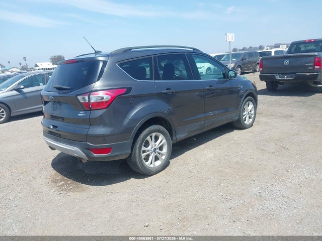 Ford ESCAPE SE 2018 1FMCU9GD7JUD08660 Image 4