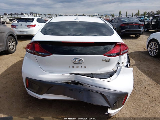 Продаж на аукціоні авто 2022 Hyundai Ioniq Hybrid Blue, vin: KMHC65LC1NU281204, номер лоту: 45663601