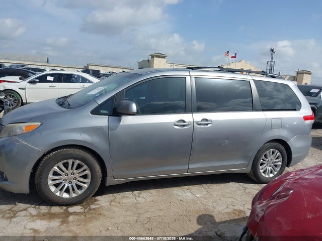 Продажа на аукционе авто 2011 Toyota Sienna Xle V6, vin: 5TDYK3DC0BS102112, номер лота: 45663648