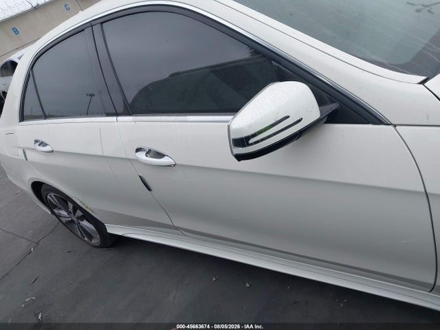 Mercedes-Benz E 350 2014 WDDHF5KB6EB033731 Image 13