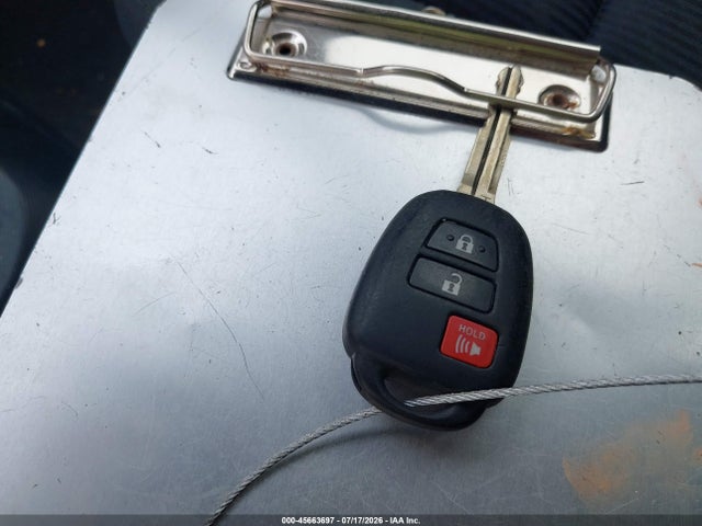 Продажа на аукционе авто 2015 Toyota Prius C Two, vin: JTDKDTB33F1112591, номер лота: 45663697