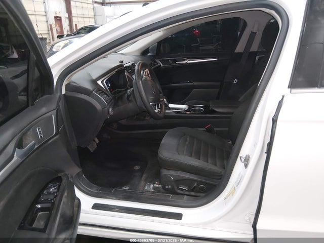 3FA6P0HD0ER136123 Ford FUSION SE