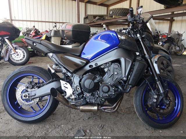 Yamaha MT09 2022 JYARN71E8NA002829 Image 12