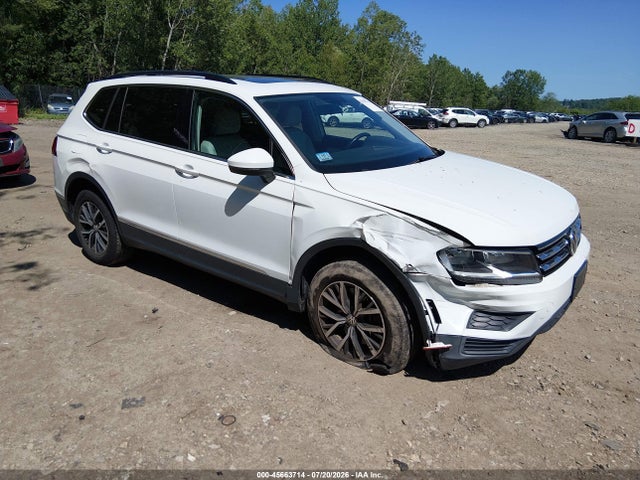 2018 Volkswagen Tiguan 2.0t Se/2.0t Sel მანქანა იყიდება აუქციონზე, vin: 3VV2B7AXXJM190803, აუქციონის ნომერი: 45663714