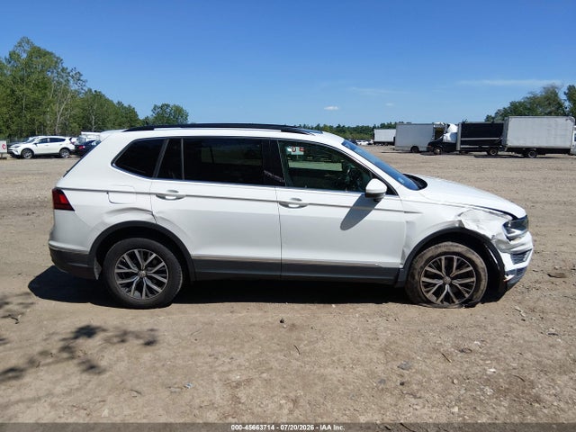 2018 Volkswagen Tiguan 2.0t Se/2.0t Sel მანქანა იყიდება აუქციონზე, vin: 3VV2B7AXXJM190803, აუქციონის ნომერი: 45663714