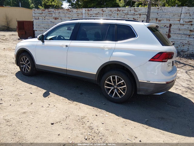 2018 Volkswagen Tiguan 2.0t Se/2.0t Sel მანქანა იყიდება აუქციონზე, vin: 3VV2B7AXXJM190803, აუქციონის ნომერი: 45663714