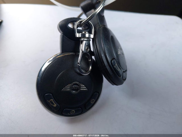 45663717 :رقم المزاد ، WMWSS5C52DWN49013 vin ، 2013 Mini Paceman Cooper S مزاد بيع