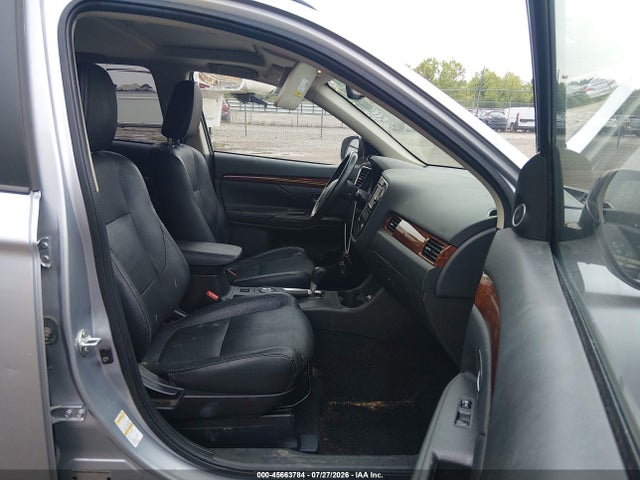 Продаж на аукціоні авто 2015 Mitsubishi Outlander Se, vin: JA4AZ3A33FZ007351, номер лоту: 45663784