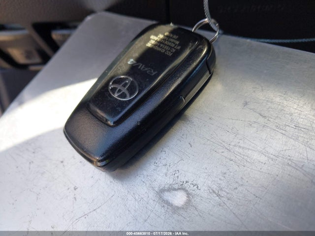 2T3W1RFV5LC034869 Toyota Rav4 Xle
