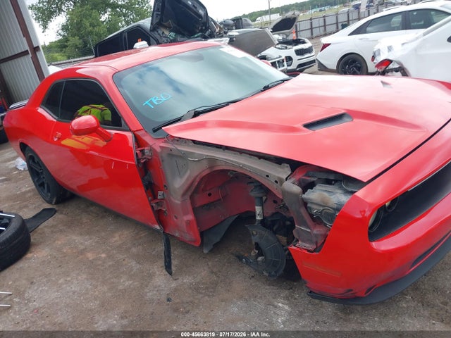 45663819 :رقم المزاد ، 2C3CDZAG1GH184666 vin ، 2016 Dodge Challenger Sxt مزاد بيع