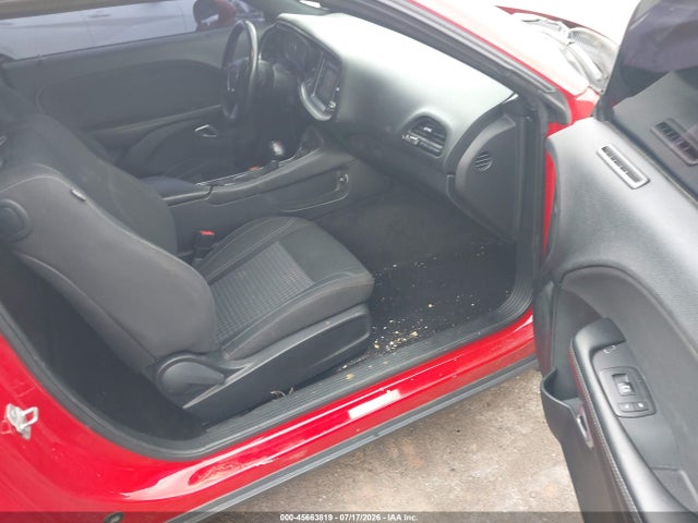 45663819 :رقم المزاد ، 2C3CDZAG1GH184666 vin ، 2016 Dodge Challenger Sxt مزاد بيع