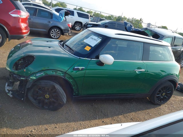 Mini Se Hardtop Cooper 2022 WMW13DJ08N2R33347 Image 15