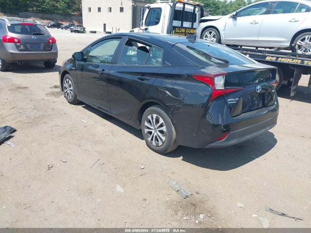 JTDL9RFU0L3013884 Toyota Prius Le Awd-e