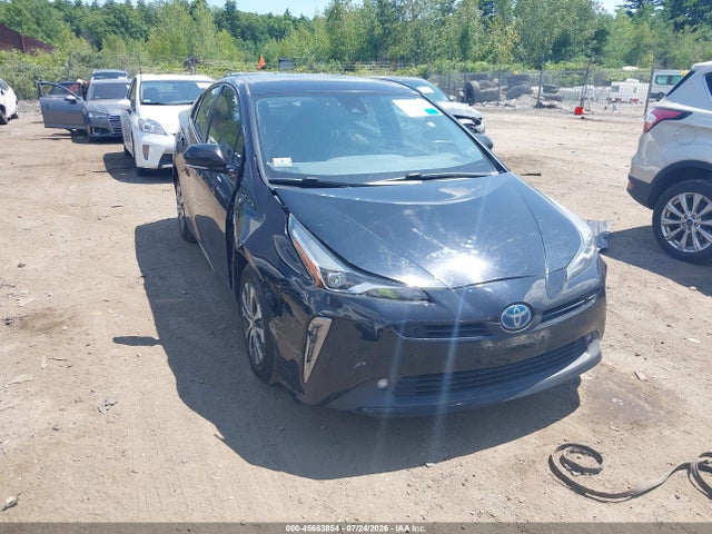 JTDL9RFU0L3013884 Toyota Prius Le Awd-e