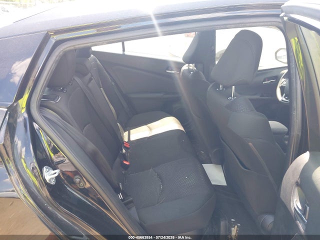 JTDL9RFU0L3013884 Toyota Prius Le Awd-e