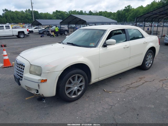 2007 Chrysler 300 Touring მანქანა იყიდება აუქციონზე, vin: 2C3LK53G57H821943, აუქციონის ნომერი: 45663869