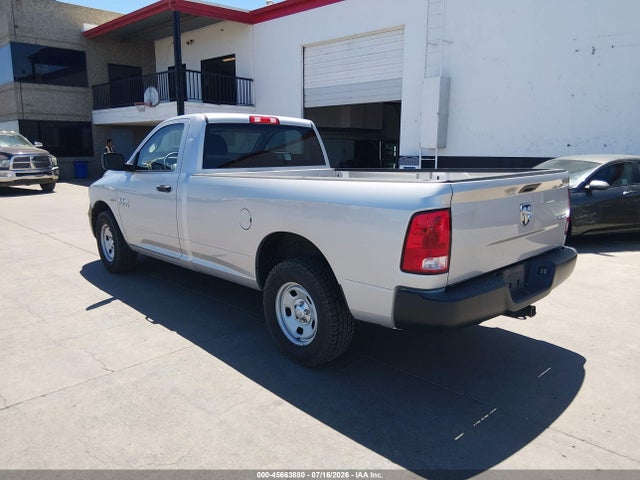 3C6JR7DT4HG535872 RAM 1500 Tradesman 4x4 8&#039; Box