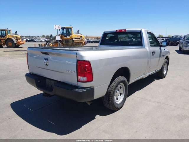 3C6JR7DT4HG535872 RAM 1500 Tradesman 4x4 8&#039; Box