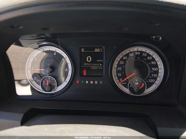 3C6JR7DT4HG535872 RAM 1500 Tradesman 4x4 8&#039; Box