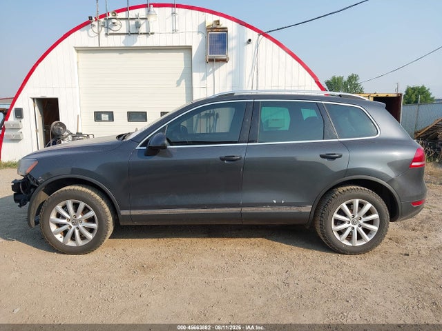 2011 Volkswagen Touareg Vr6 Sport მანქანა იყიდება აუქციონზე, vin: WVGFF9BP0BD000661, აუქციონის ნომერი: 45663882
