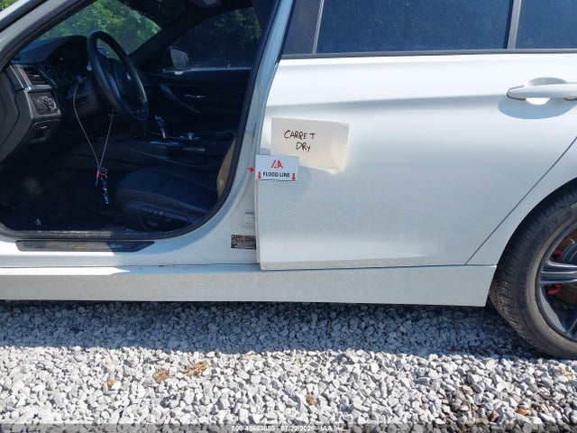 45663885 :رقم المزاد ، WBA3A5G51DNP21247 vin ، 2013 Bmw 328i مزاد بيع