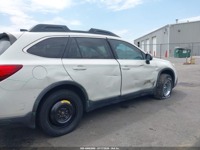 Subaru Outback 2.5i Premium 2016 4S4BSAFC5G3215579 Image 17