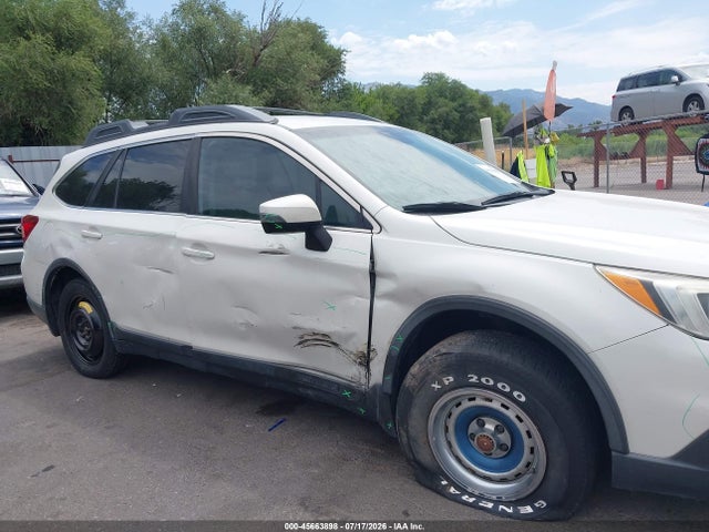 Subaru Outback 2.5i Premium 2016 4S4BSAFC5G3215579 Image 6