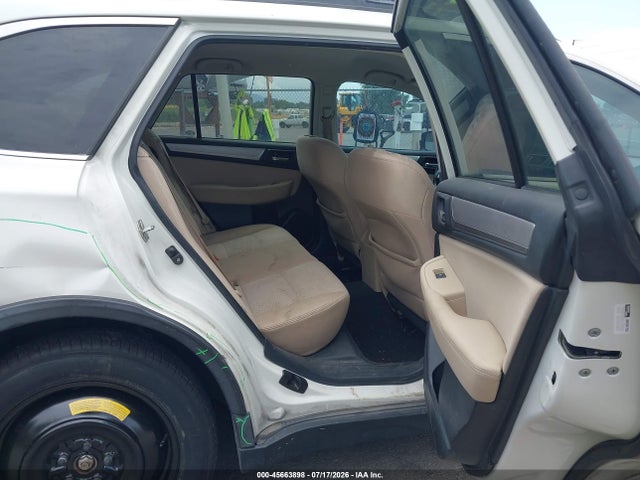 Subaru Outback 2.5i Premium 2016 4S4BSAFC5G3215579 Image 8
