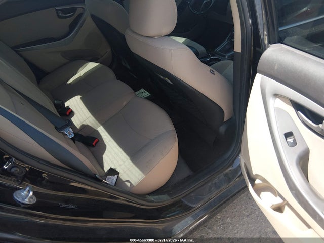 Продаж на аукціоні авто 2016 Hyundai Elantra Value Edition, vin: 5NPDH4AE6GH679975, номер лоту: 45663900