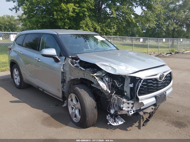 45663913 :رقم المزاد ، 5TDBZRBH3LS014711 vin ، 2020 Toyota Highlander Le مزاد بيع