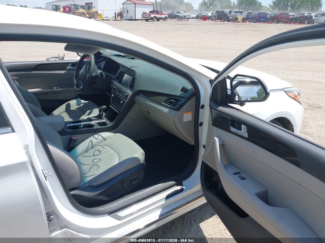 Aukcja sprzedaży 2017 Hyundai Sonata Hybrid Limited, vin: KMHE34L17HA058262, numer aukcji: 45663915
