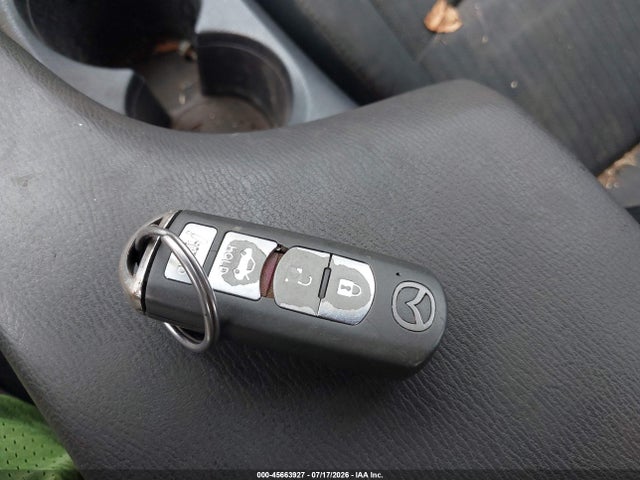 2014 Mazda Mazda3 I Sport მანქანა იყიდება აუქციონზე, vin: JM1BM1U70E1166532, აუქციონის ნომერი: 45663927