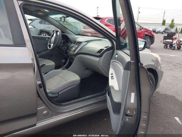 Hyundai ACCENT SE 2017 KMHCT4AE2HU374826 Image 5