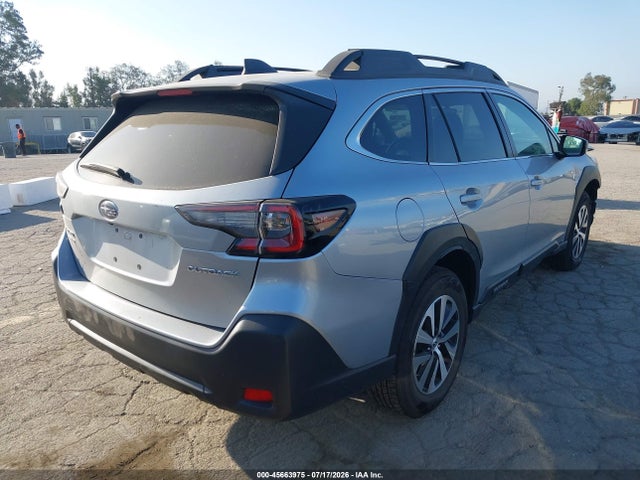 45663975 :رقم المزاد ، 4S4BTAFC6S3118235 vin ، 2025 Subaru Outback Premium مزاد بيع
