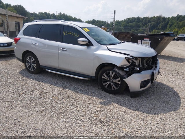 Продажа на аукционе авто 2018 Nissan Pathfinder Sv, vin: 5N1DR2MM1JC608363, номер лота: 45663983