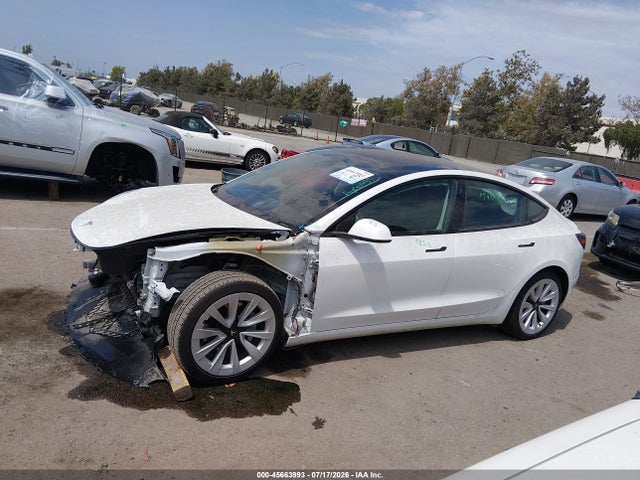 Tesla Model 3 Standard Range Plus Rear-wheel Drive 2021 5YJ3E1EA5MF069022 Image 14