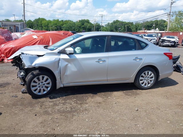 Продажа на аукционе авто 2017 Nissan Sentra S, vin: 3N1AB7APXHY377507, номер лота: 45663997