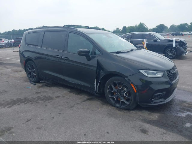 Auction sale of the 2021 Chrysler Pacifica Touring L, vin: 2C4RC1BG9MR565714, lot number: 45664024