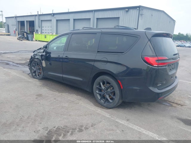 2021 Chrysler Pacifica Touring L მანქანა იყიდება აუქციონზე, vin: 2C4RC1BG9MR565714, აუქციონის ნომერი: 45664024
