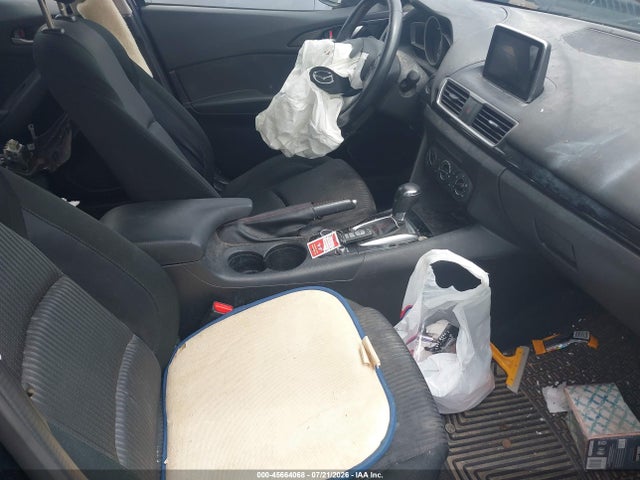 Продаж на аукціоні авто 2016 Mazda Mazda3 I Touring, vin: JM1BM1V74G1350258, номер лоту: 45664068