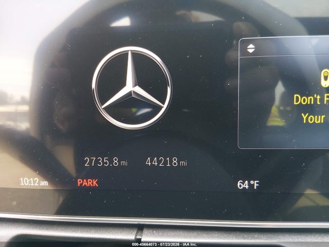 2023 Mercedes-benz C 300 4matic მანქანა იყიდება აუქციონზე, vin: W1KAF4HB2PR073172, აუქციონის ნომერი: 45664073