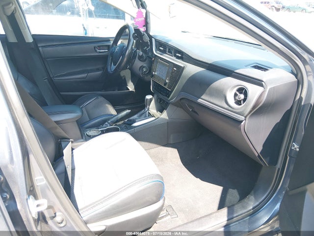 Продажа на аукционе авто 2017 Toyota Corolla Se, vin: 5YFBURHE1HP625090, номер лота: 45664075