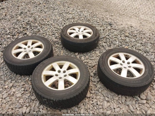 2011 Kia Sorento Lx მანქანა იყიდება აუქციონზე, vin: 5XYKT4A13BG071673, აუქციონის ნომერი: 45664096